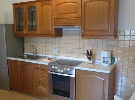Apartmani Slavica Малинска Экстерьер фото