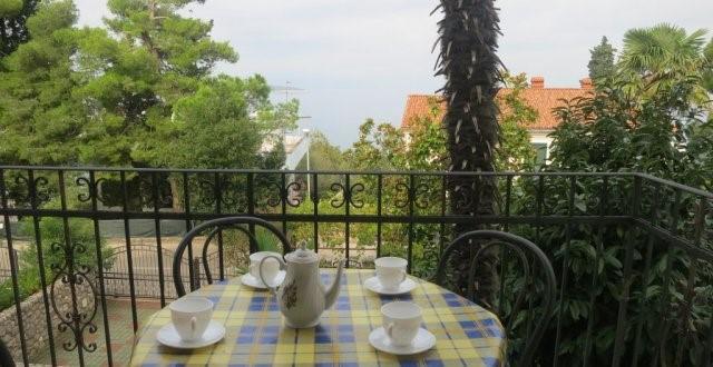 Apartmani Slavica Малинска Экстерьер фото